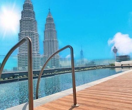 Star Holiday Sky Pool Klcc Kuala Lumpur Buitenkant foto