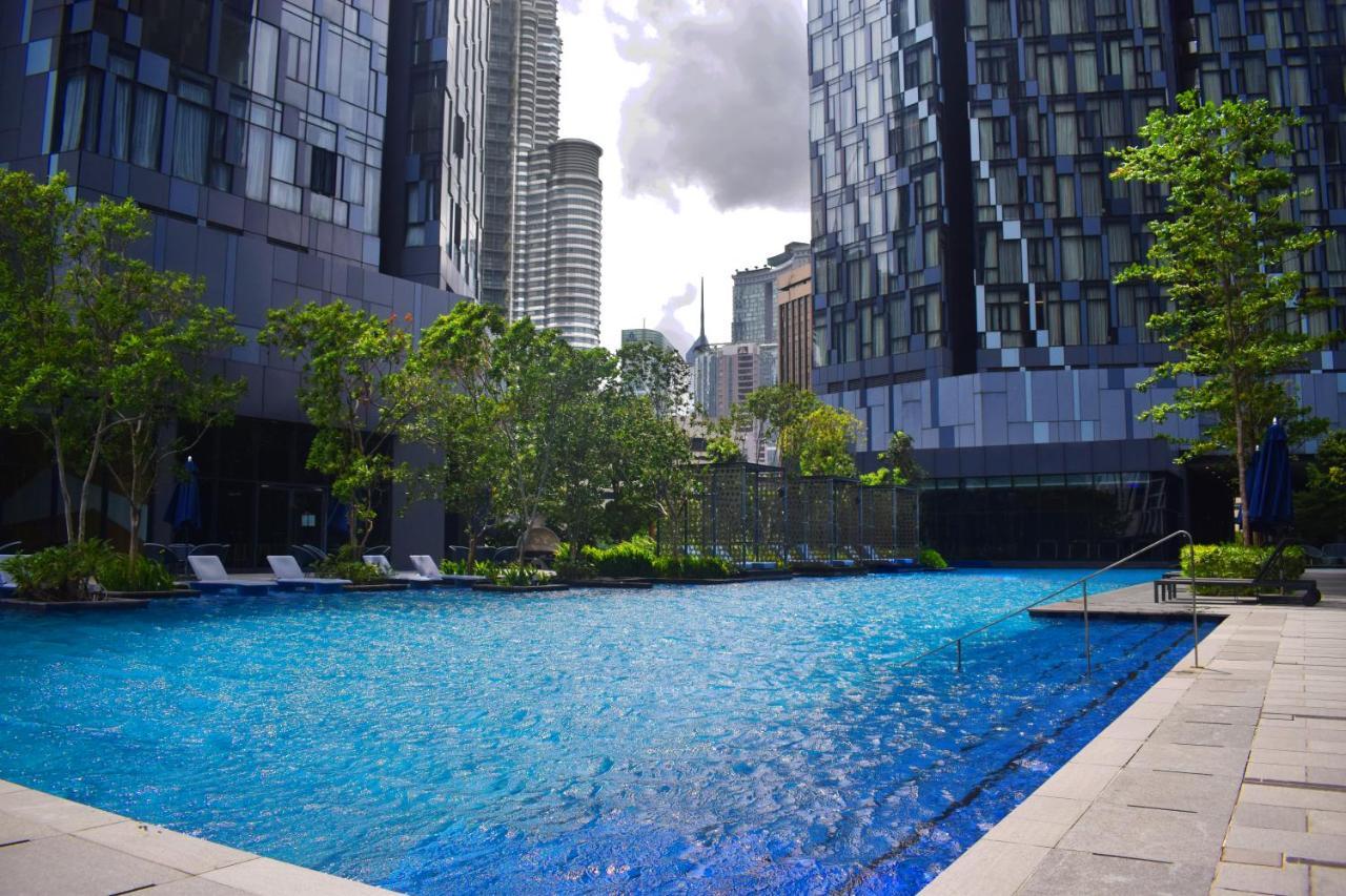 Star Holiday Sky Pool Klcc Kuala Lumpur Buitenkant foto